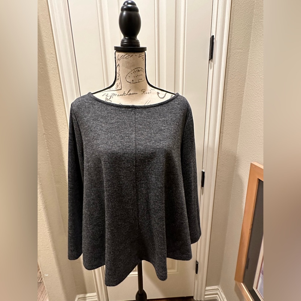Loft Long Sleeves Swing Top